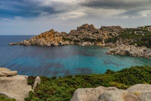 Esplora l'isola di Spargi con la Motonave G.Garibaldi II